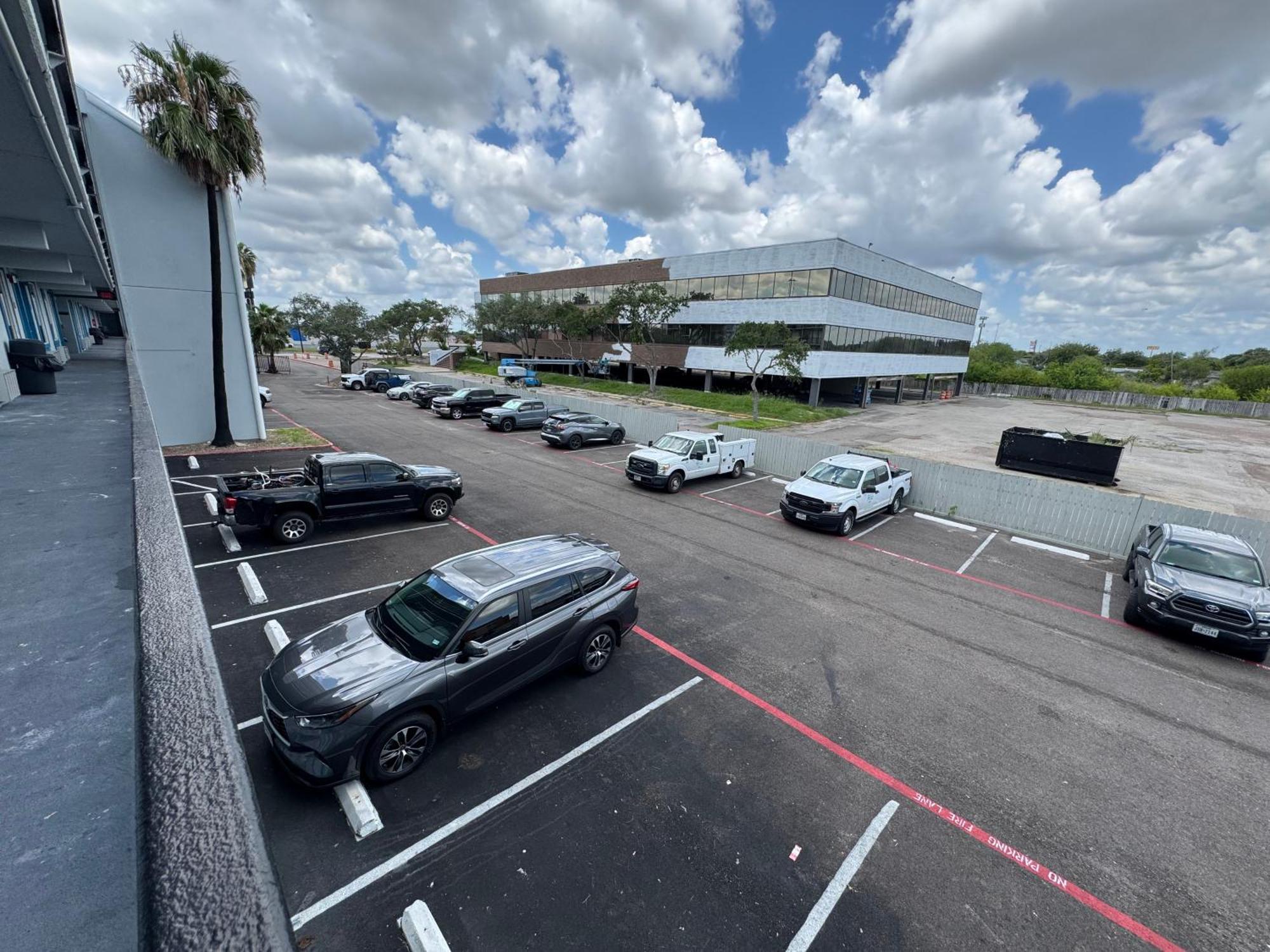 Baymont By Wyndham Corpus Christi Airport Hotell Exteriör bild